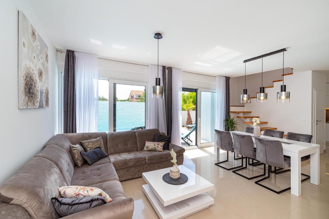 Villa Denis & Sabine Nin Bagian luar foto